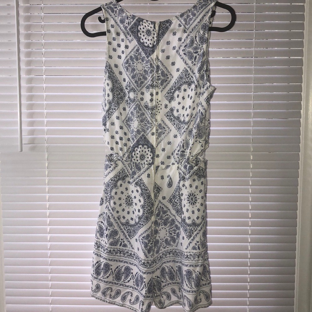 Open side romper - Picture 2 of 2